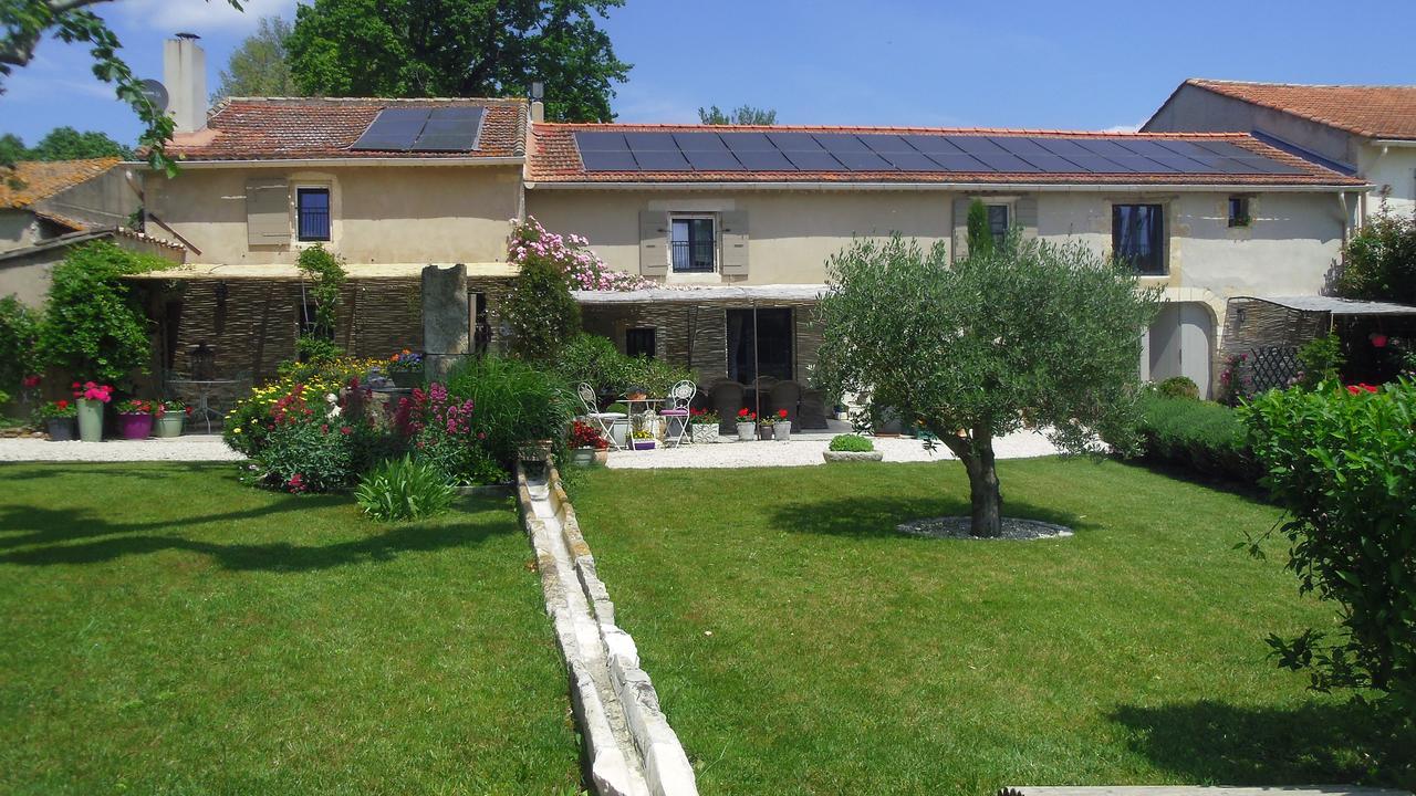 Bed and Breakfast Mas De L'Air - Maison De Charme Noves Exterior foto