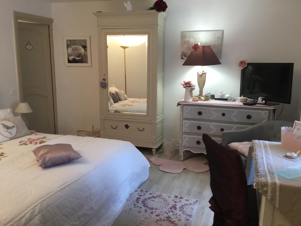 Bed and Breakfast Mas De L'Air - Maison De Charme Noves Exterior foto